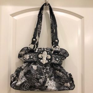 NWT Fleur De Lis Purse